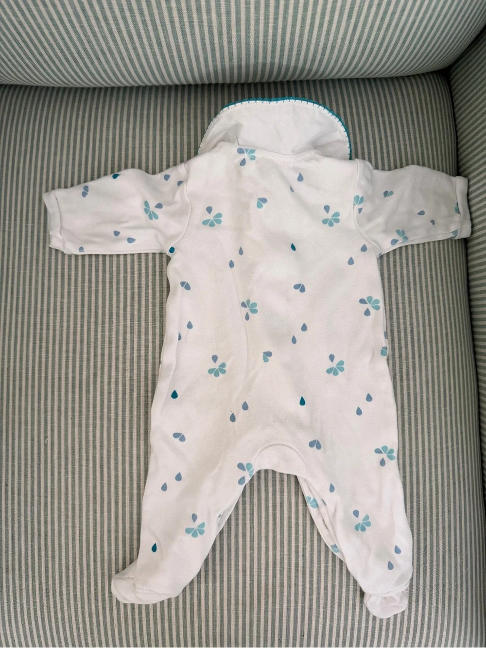 Jacadi White Footed One-Piece with Teal Floral and Raindrop Print - 1M